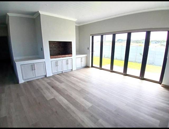 3 BEDROOM HOUSE FOR SALE IN STILBAAI-WES